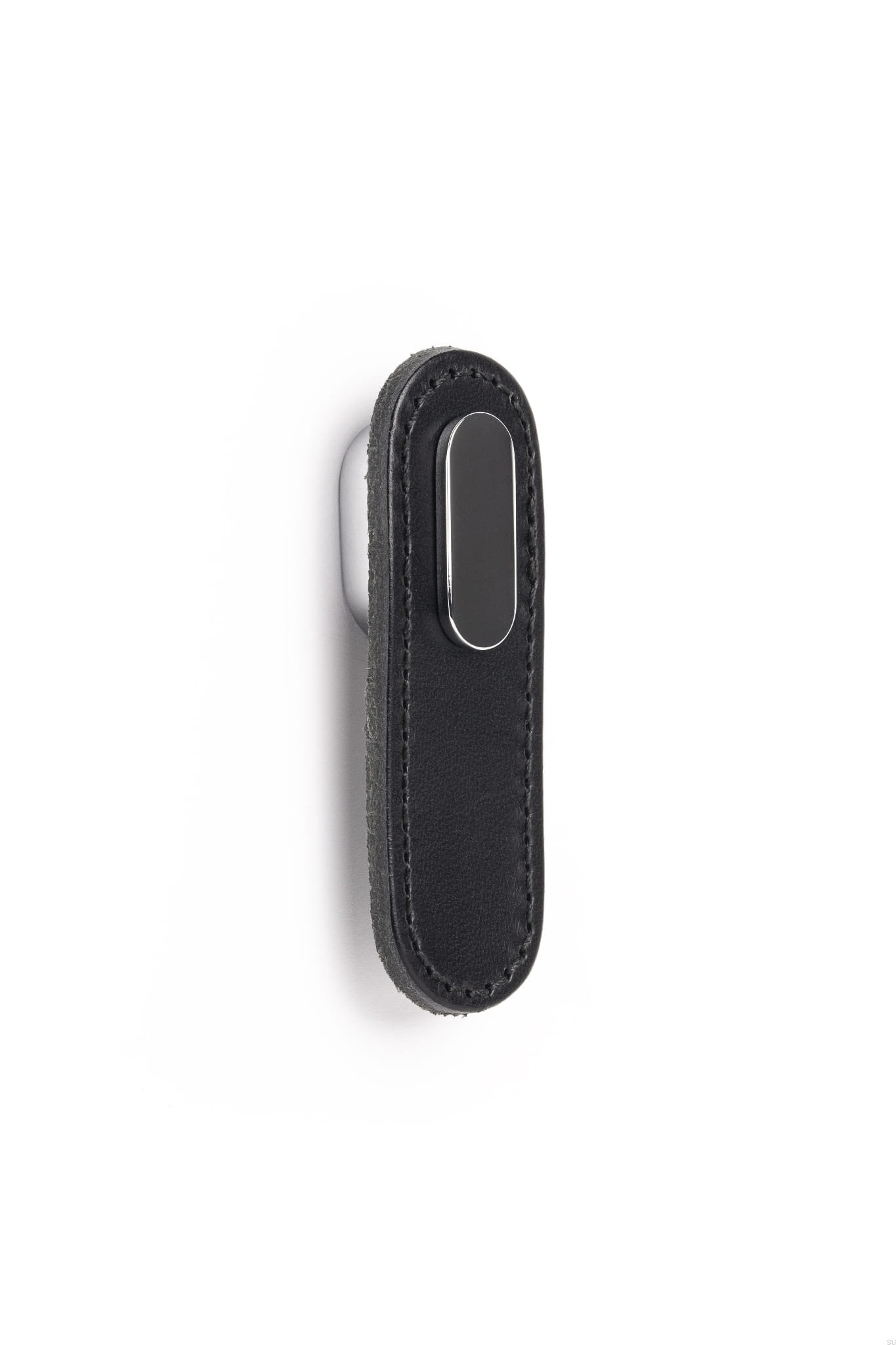 Maner, buton Oblong din piele neagra pentru mobilier, cu ornament finisaj crom lucios, L 70 mm
