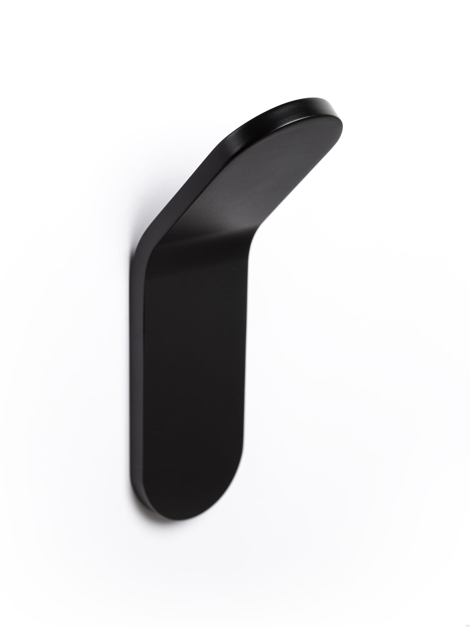 Agatatoare cuier Tik, finisaj negru mat, 40x125x47 mm