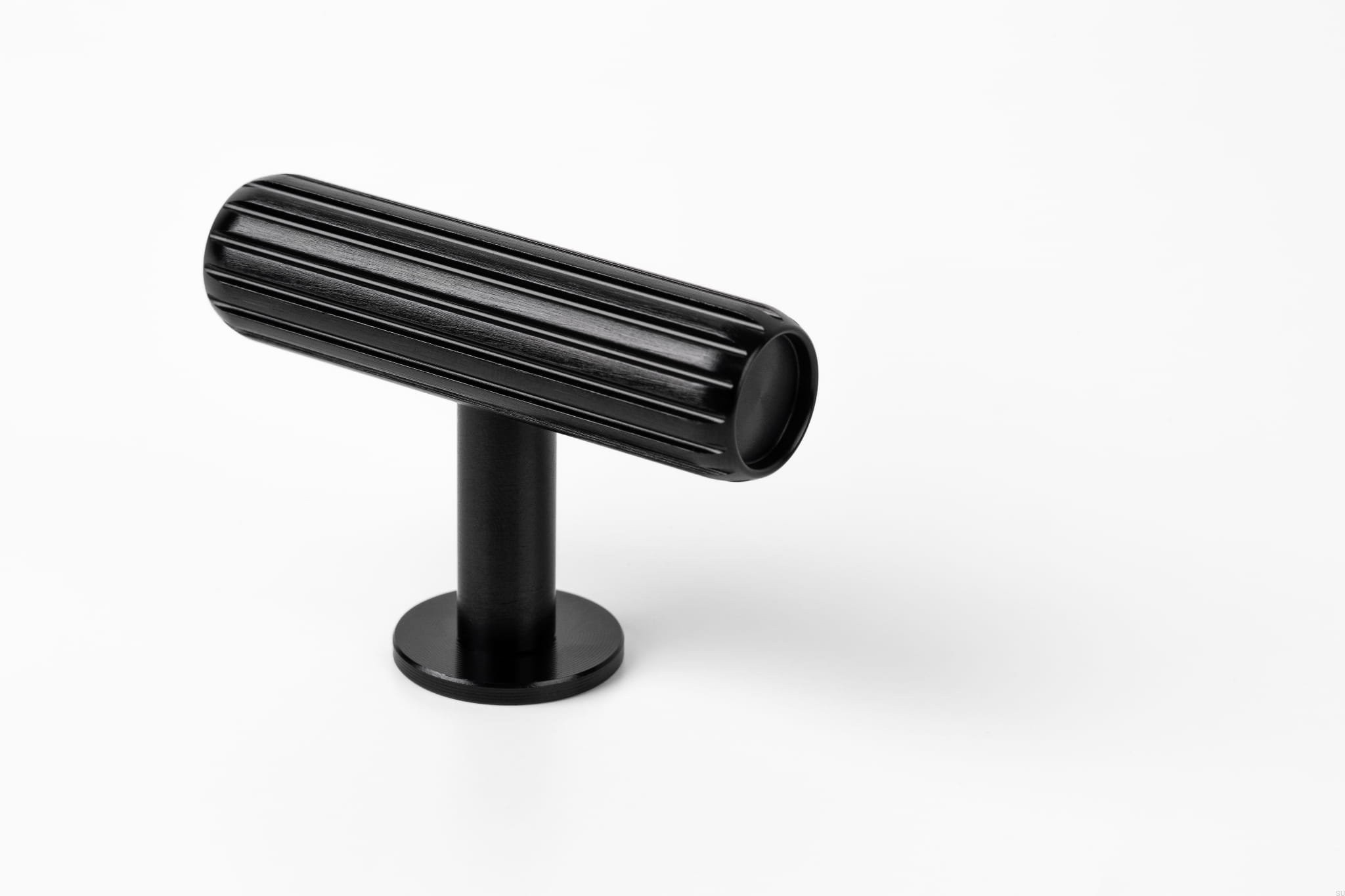 Buton pentru mobila Rille, finisaj negru periat, 55x38.5 mm